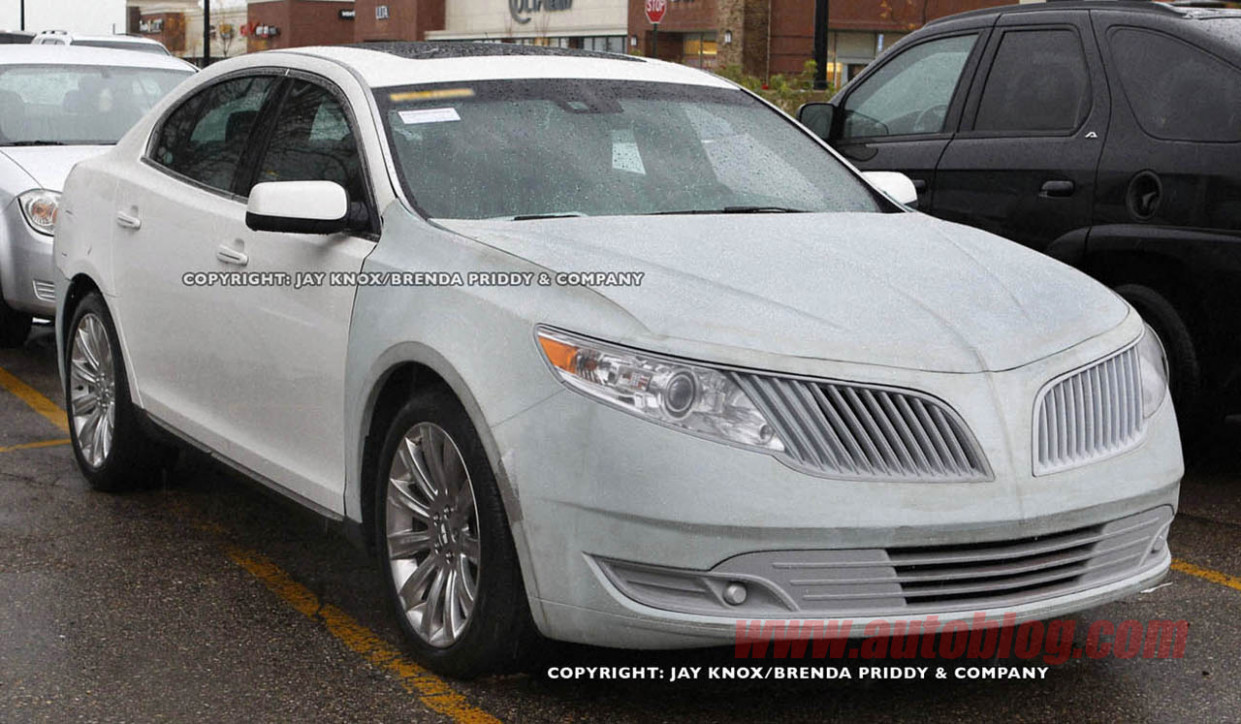 Review 2022 Lincoln MKS Spy Photos