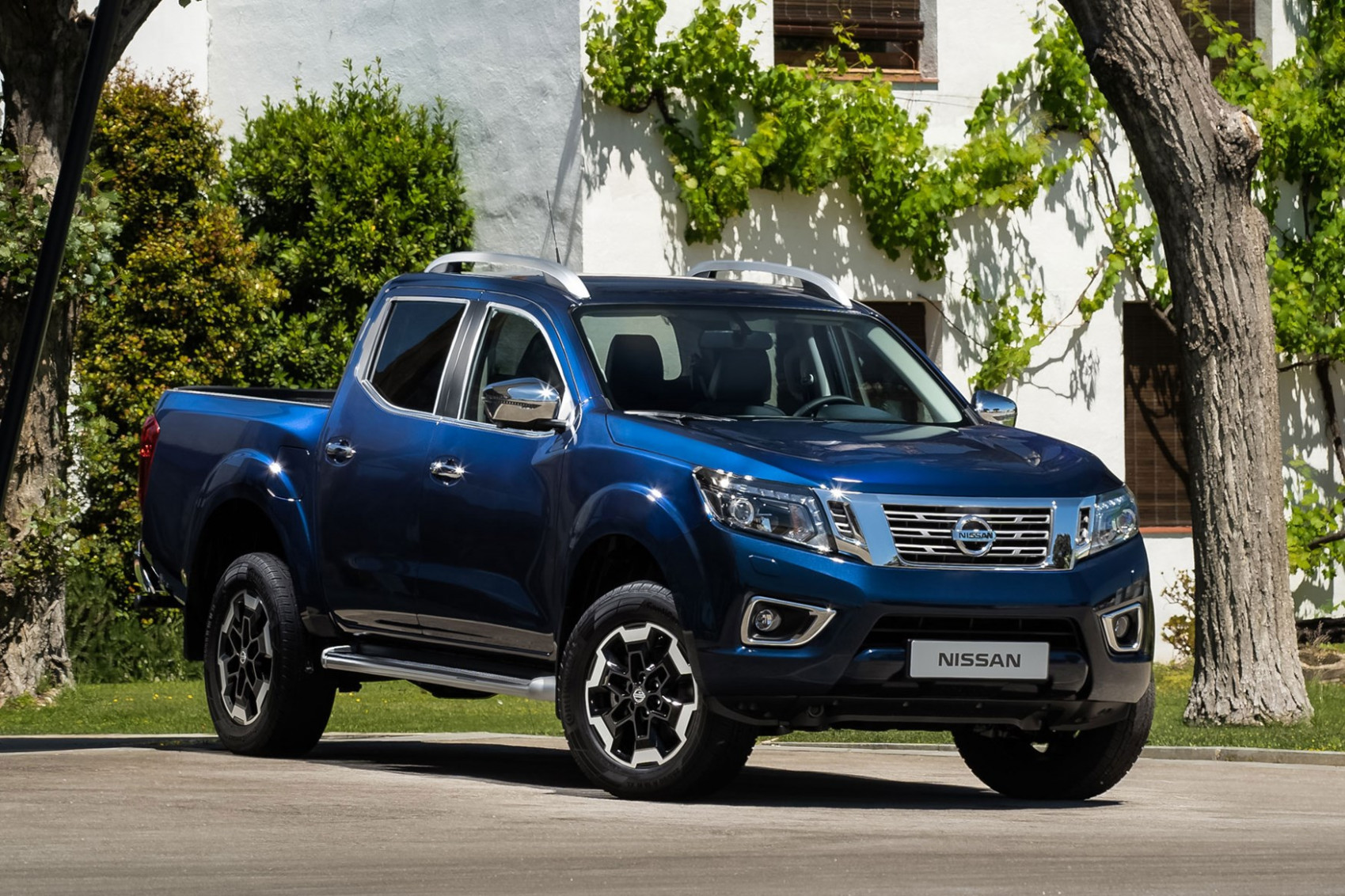 Exterior And Interior 2022 Nissan Navara Uk
