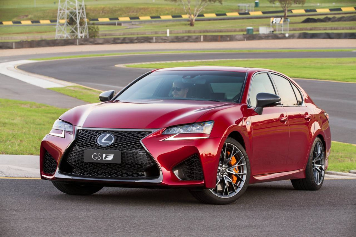 Review Lexus Gs 2022