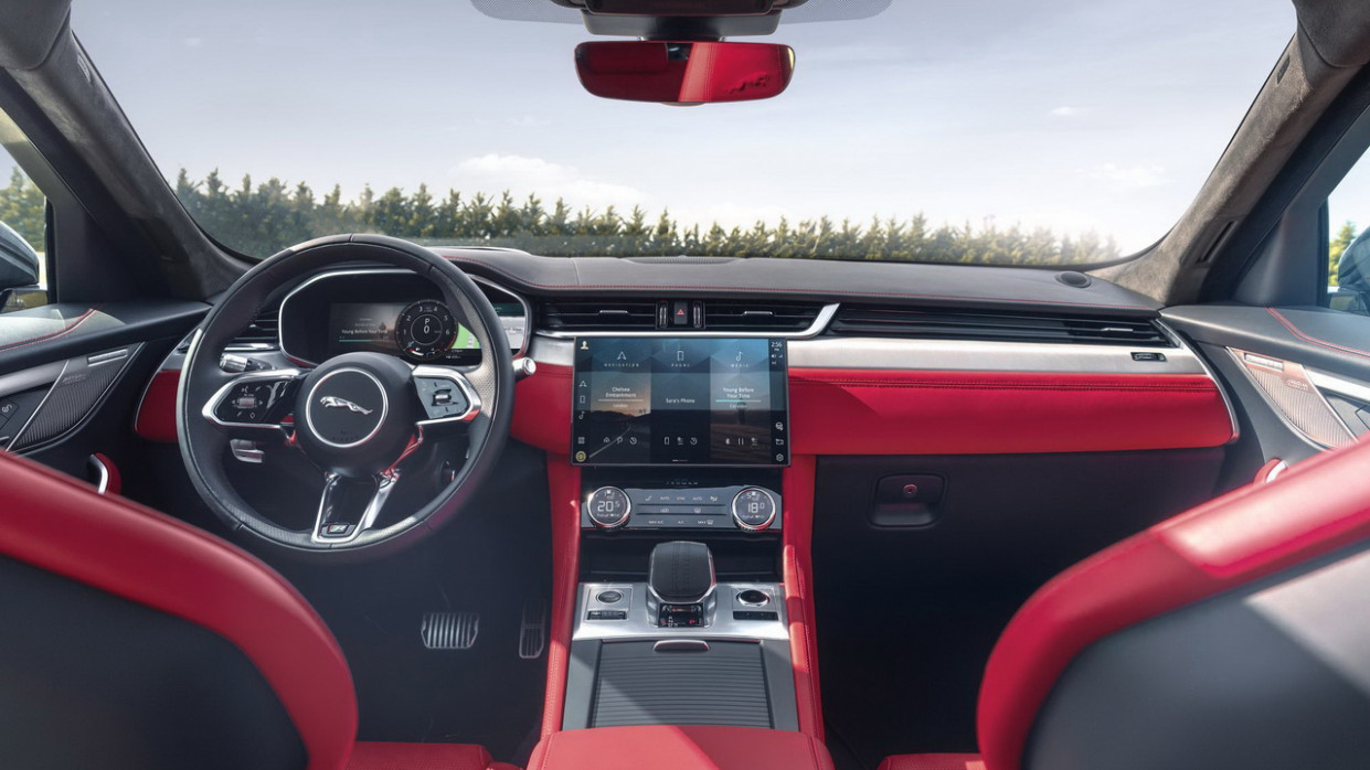 First Drive New Jaguar Xe 2022 Interior