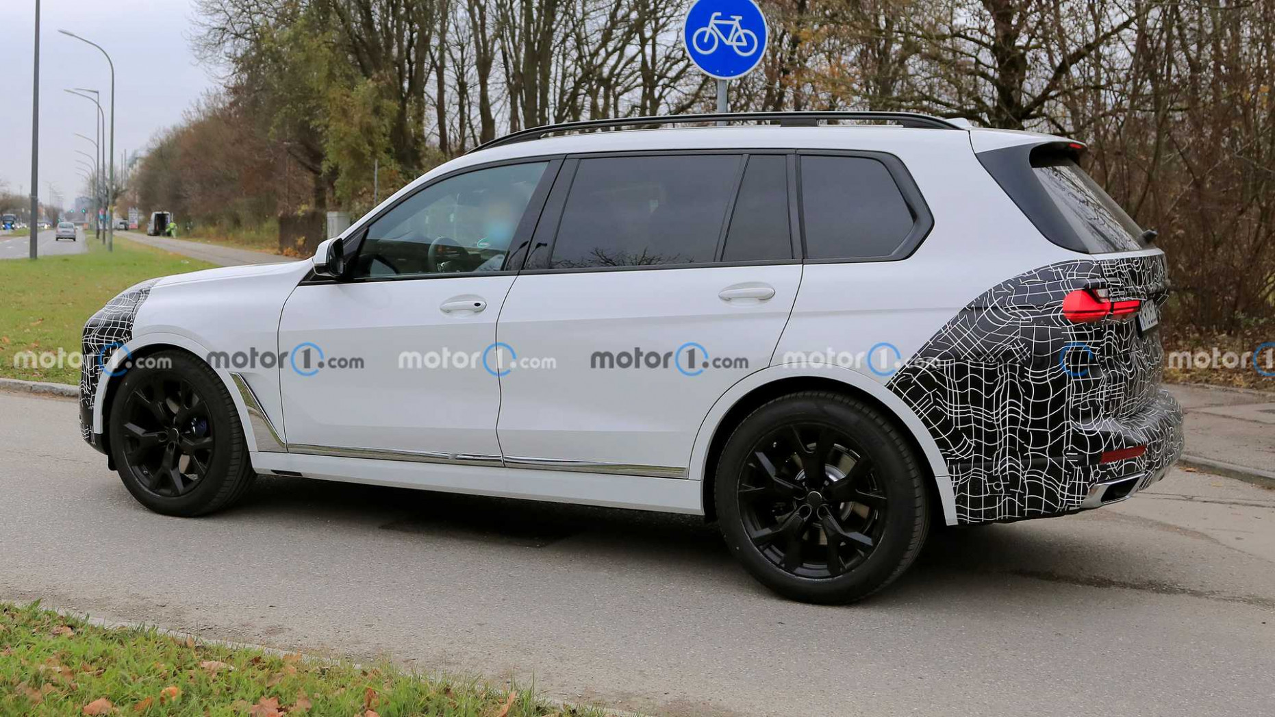 Performance and New Engine 2022 BMW X7 Suv