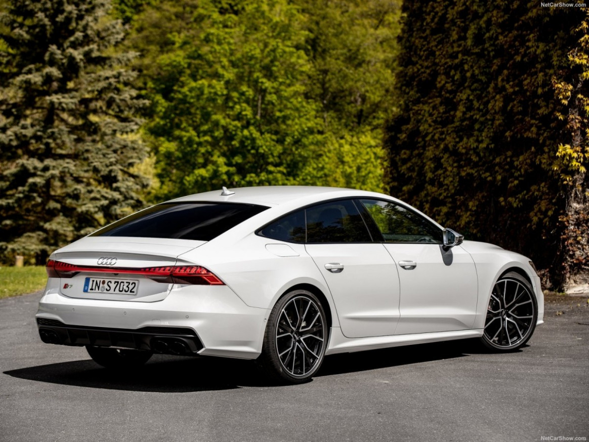 Redesign and Review 2022 Audi S7