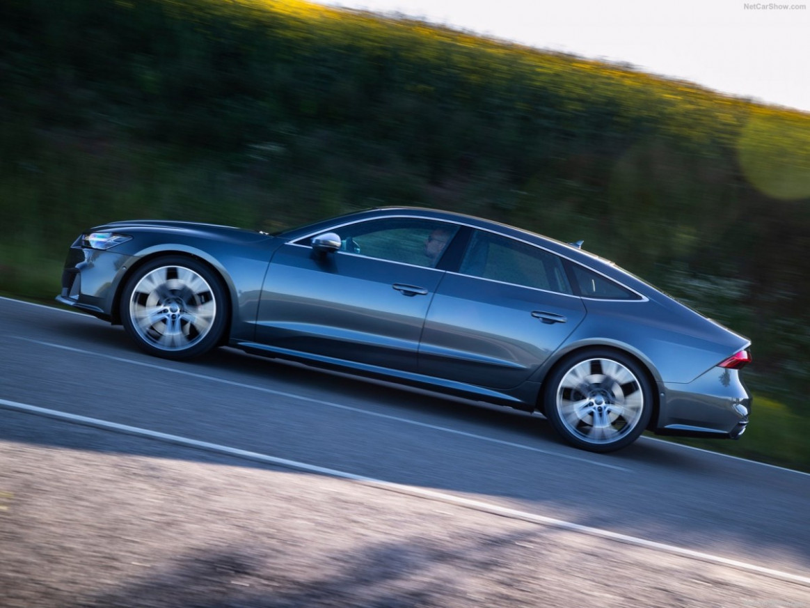 Picture 2022 Audi S7