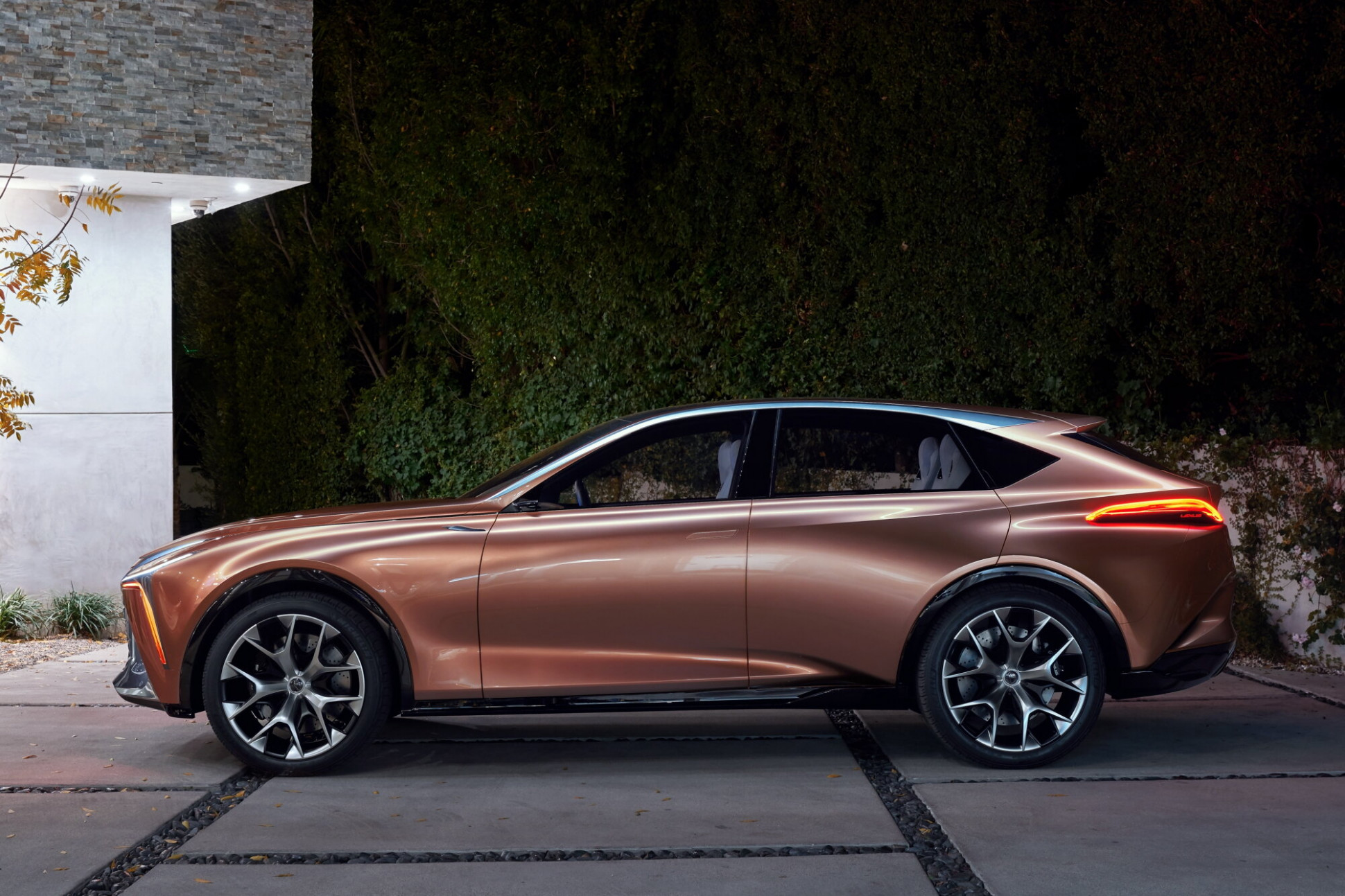 Pictures 2022 Lexus TX