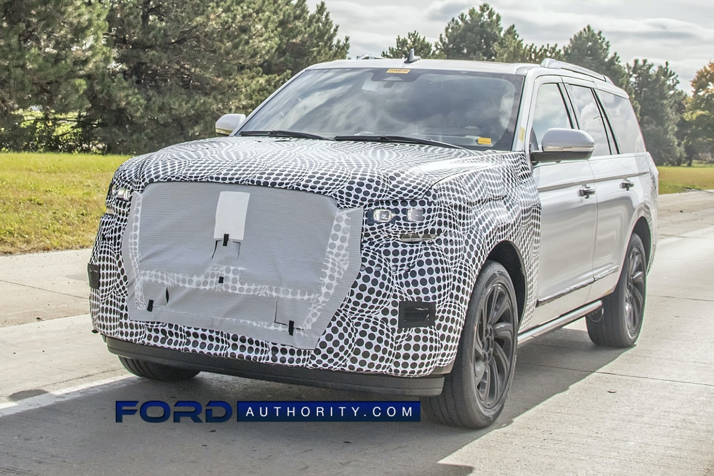Picture 2022 Lincoln Mks Spy Photos
