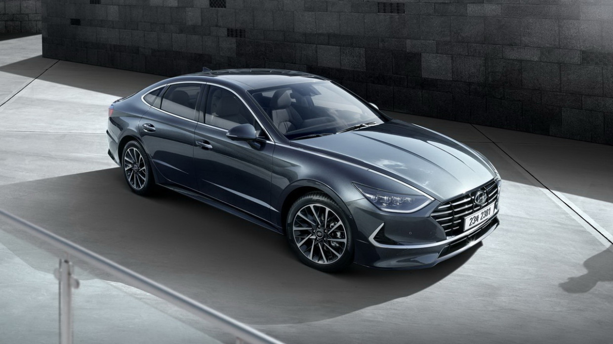 Pictures 2022 Hyundai Sonata Hybrid Sport