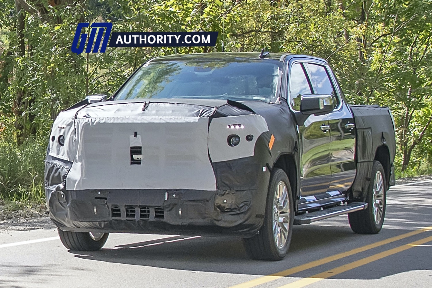First Drive 2022 Chevrolet Grill