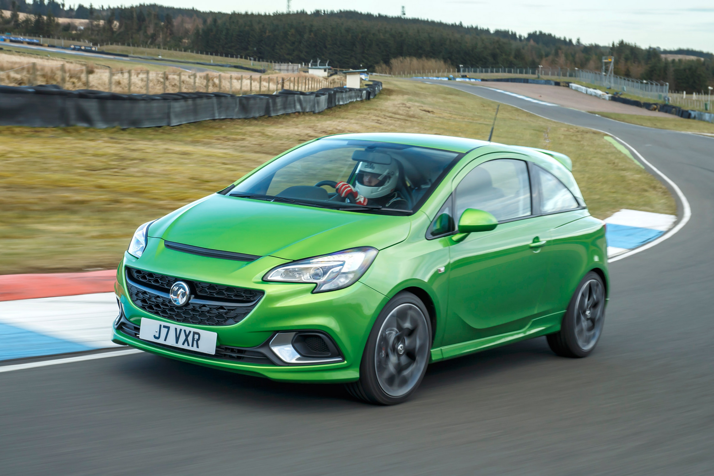 Reviews 2022 Vauxhall Corsa VXR