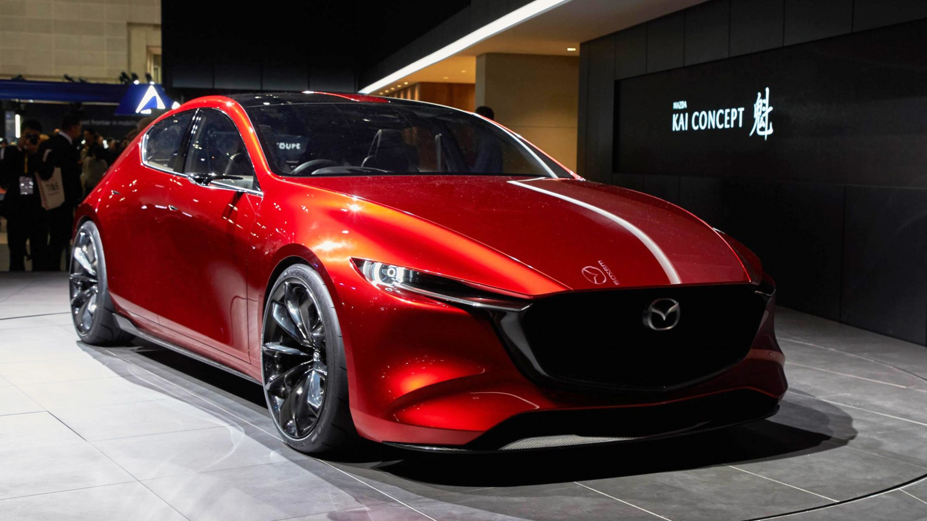 Research New 2022 Mazda 3 Hatch