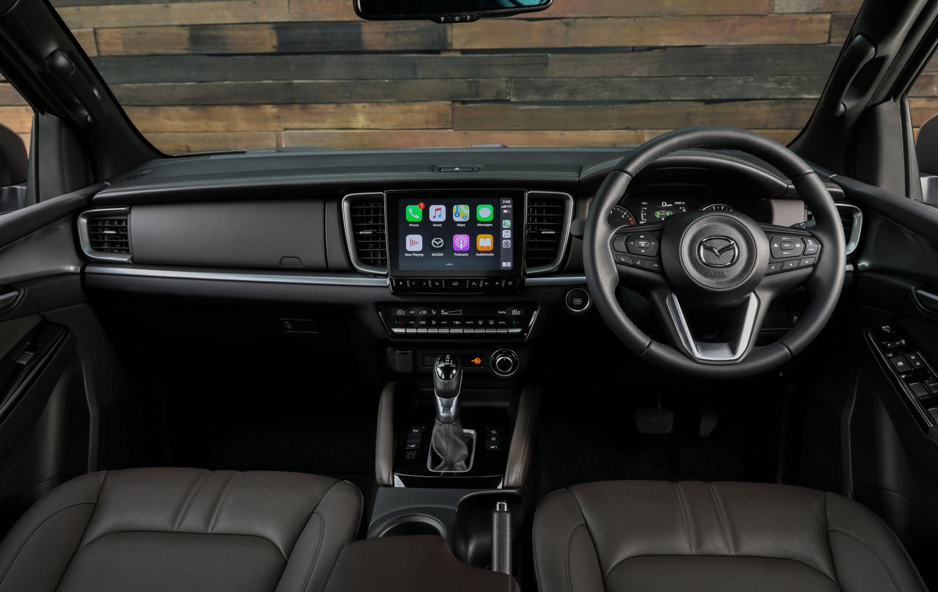 Review Mazda Bt 50 2022 Interior