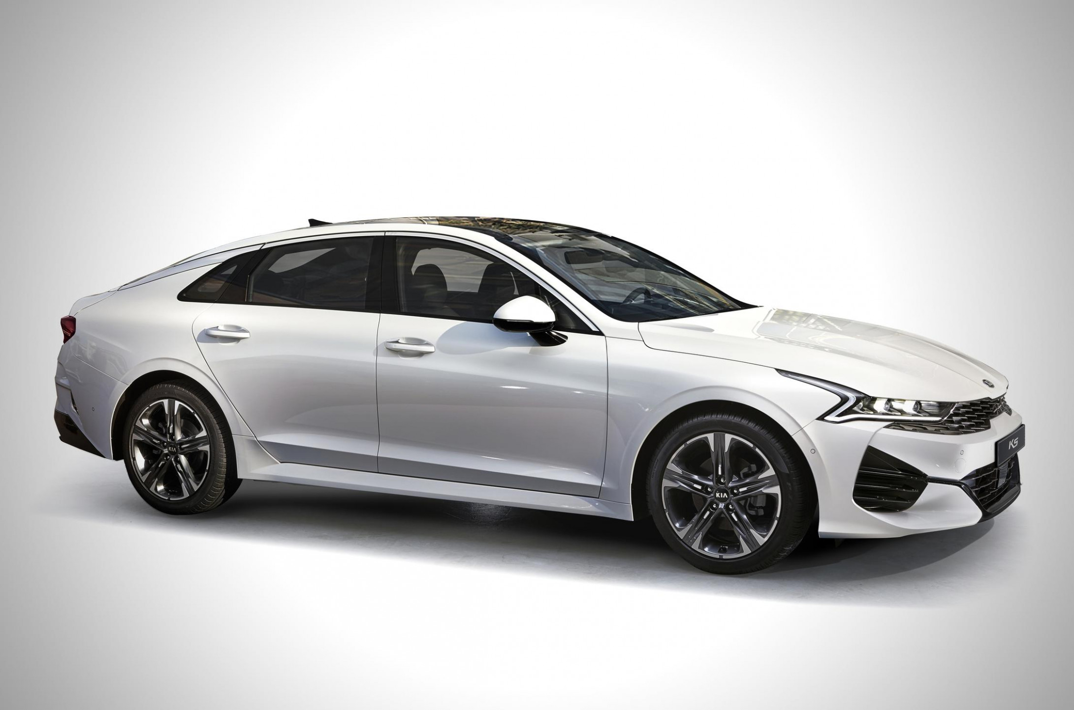 Redesign and Review Kia Optima Gt 2022