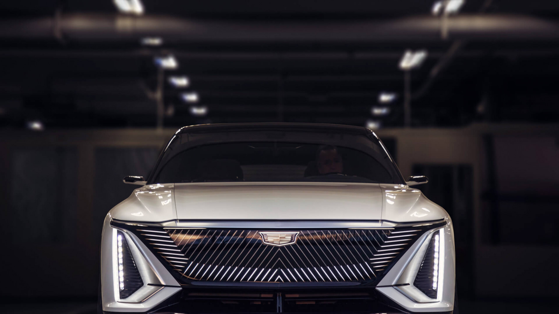 Spesification Cadillac Electric Car 2022