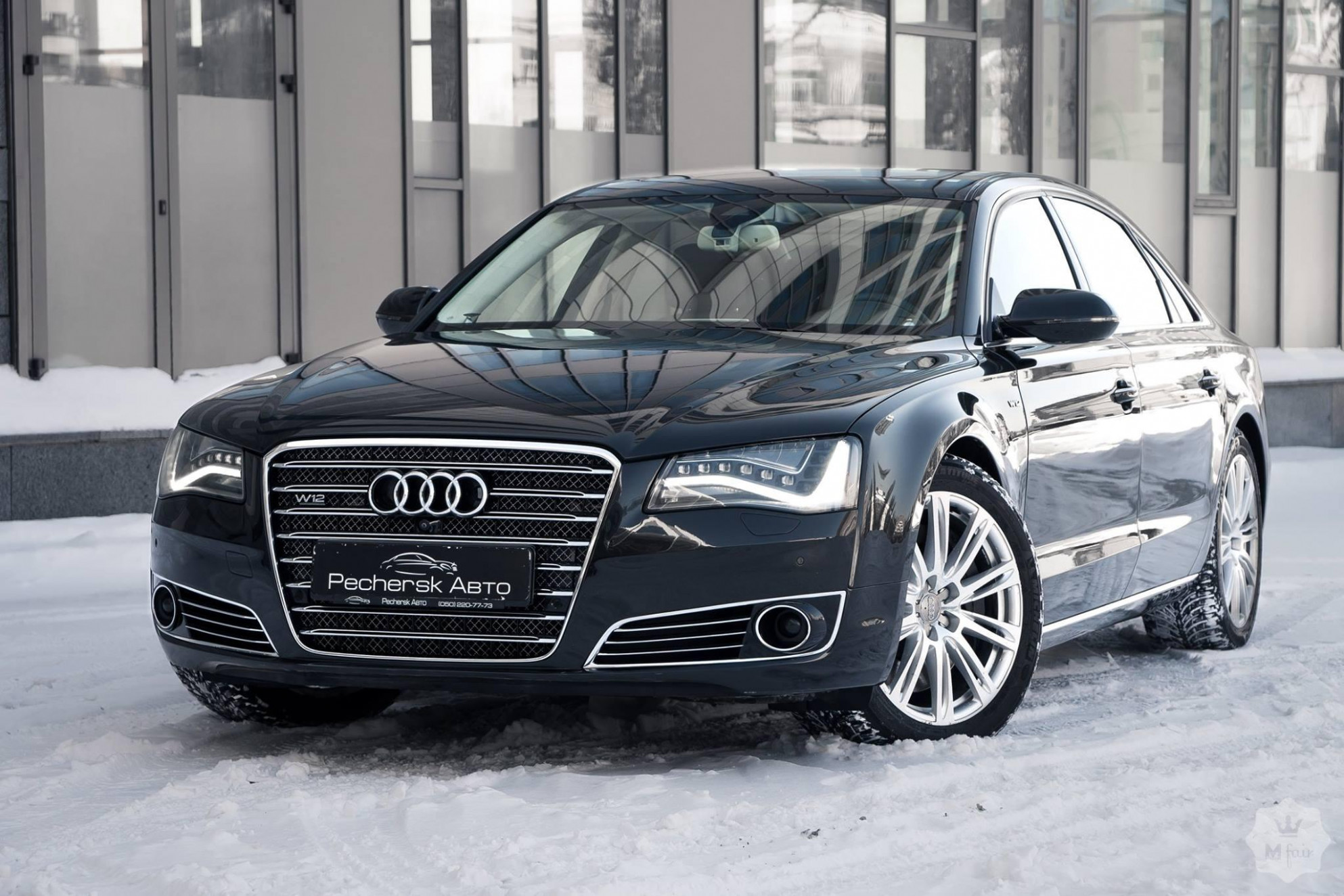 Spesification Audi A8