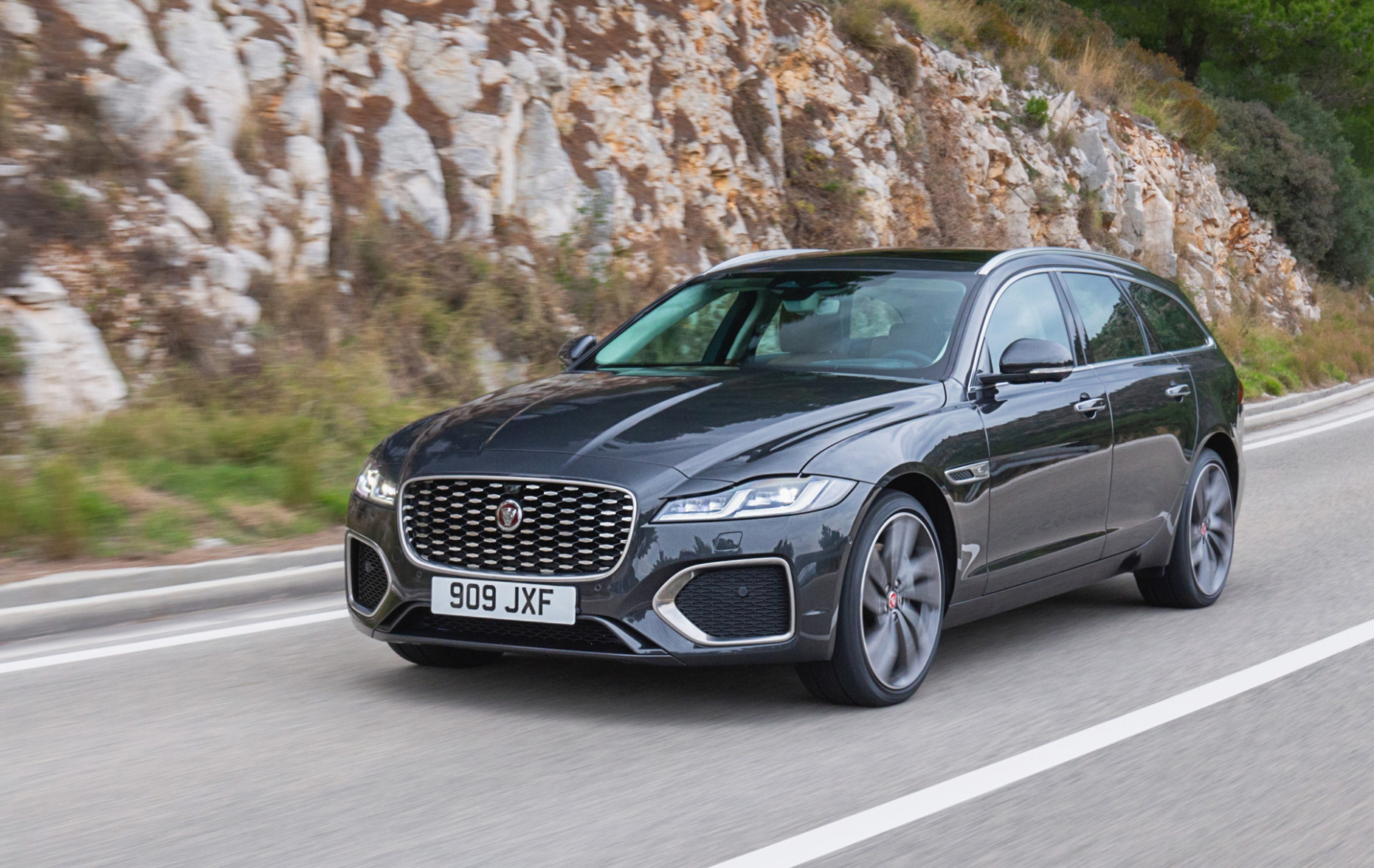 New Model and Performance 2022 All Jaguar Xe Sedan