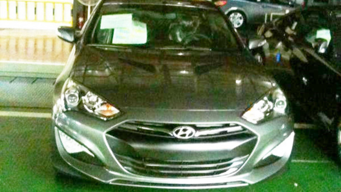 Picture 2022 Hyundai Genesis Coupe V8