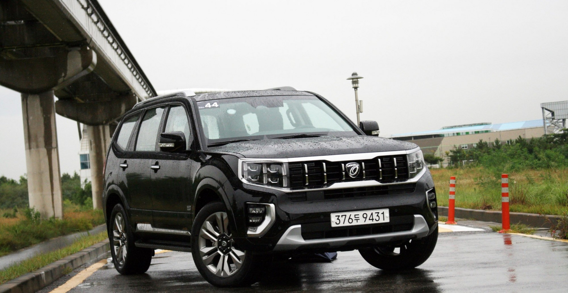 Research New Kia Mohave 2022