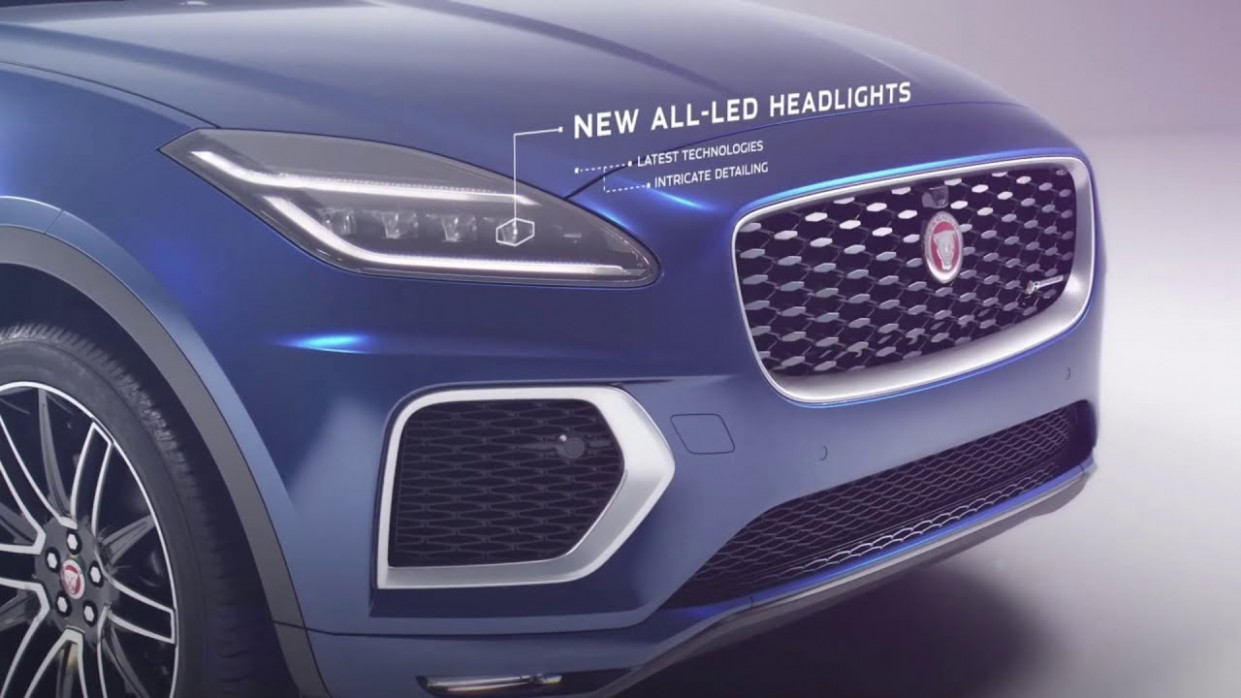 Performance 2022 All Jaguar Xe Sedan