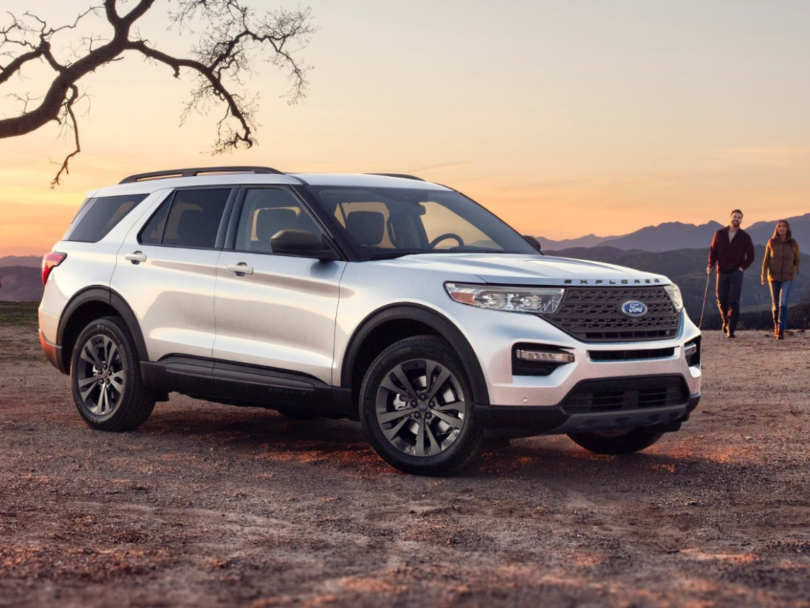 Photos 2022 Ford Explorer Sports