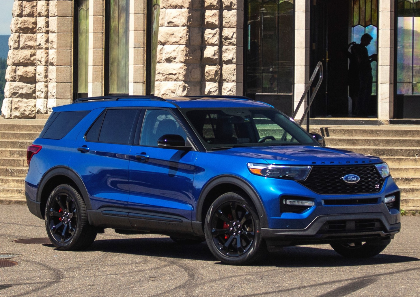 Spy Shoot 2022 Ford Explorer Sports