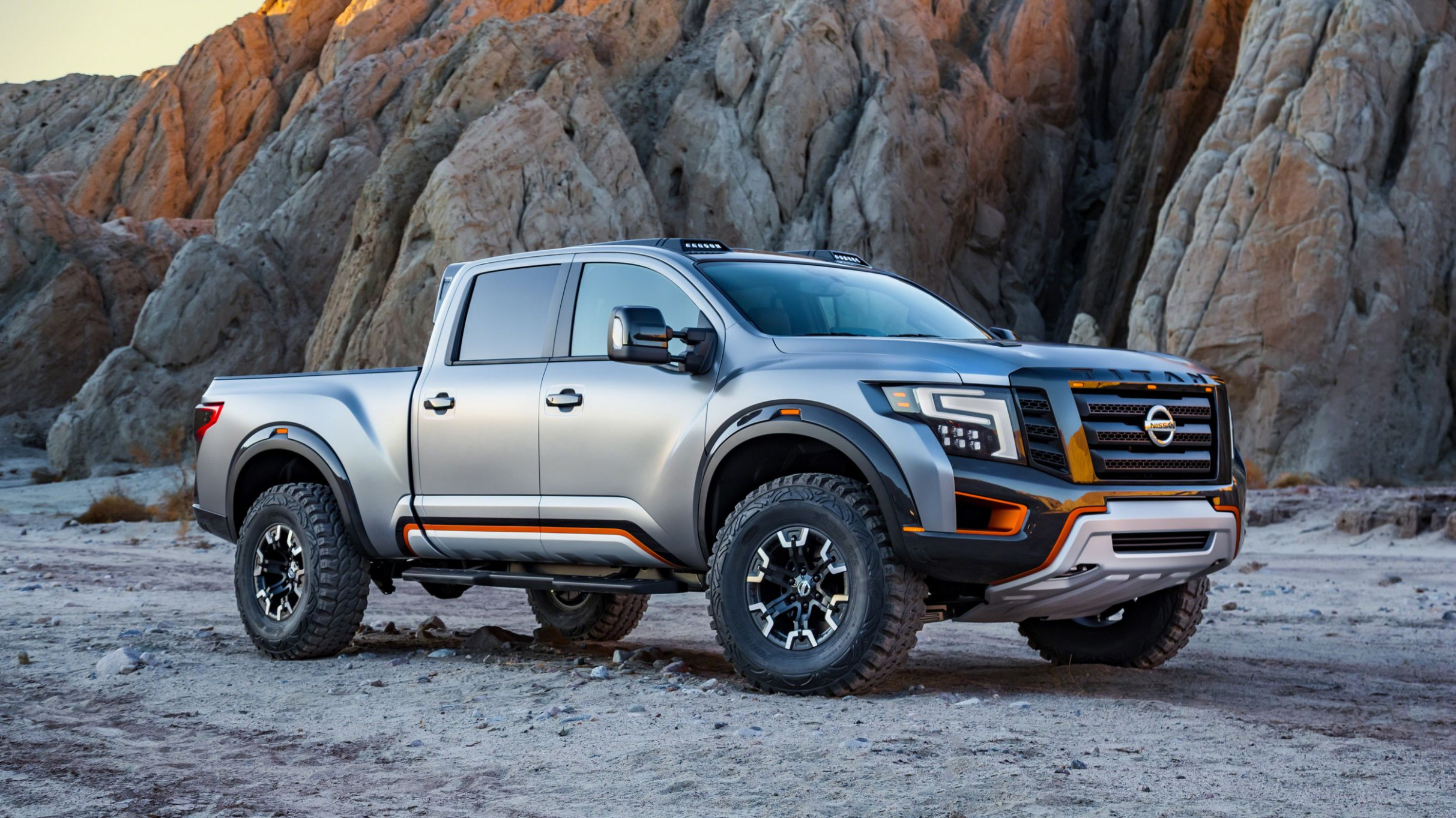 Pictures 2022 Nissan Titan Warrior