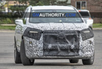 redesign 2022 buick enclave spy photos Pictures 2022 Buick Enclave Spy Photos