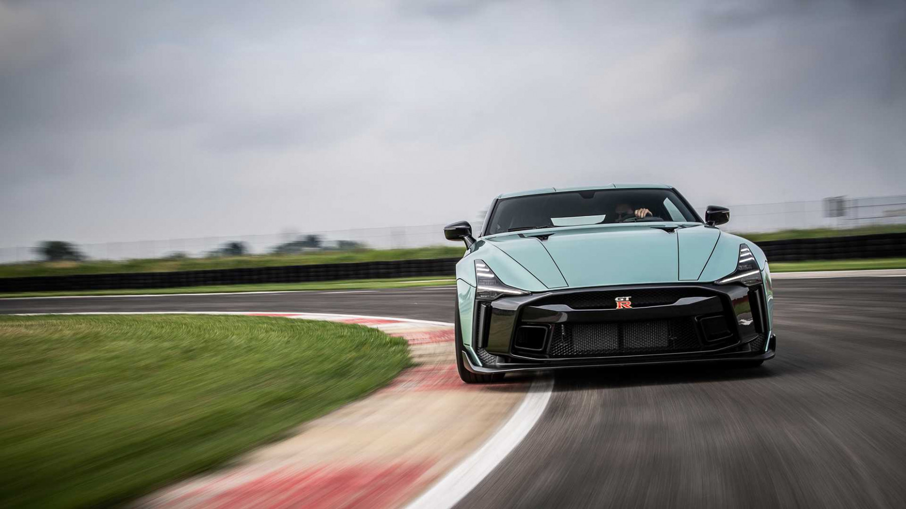 Specs 2022 Nissan Gtr Nismo Hybrid