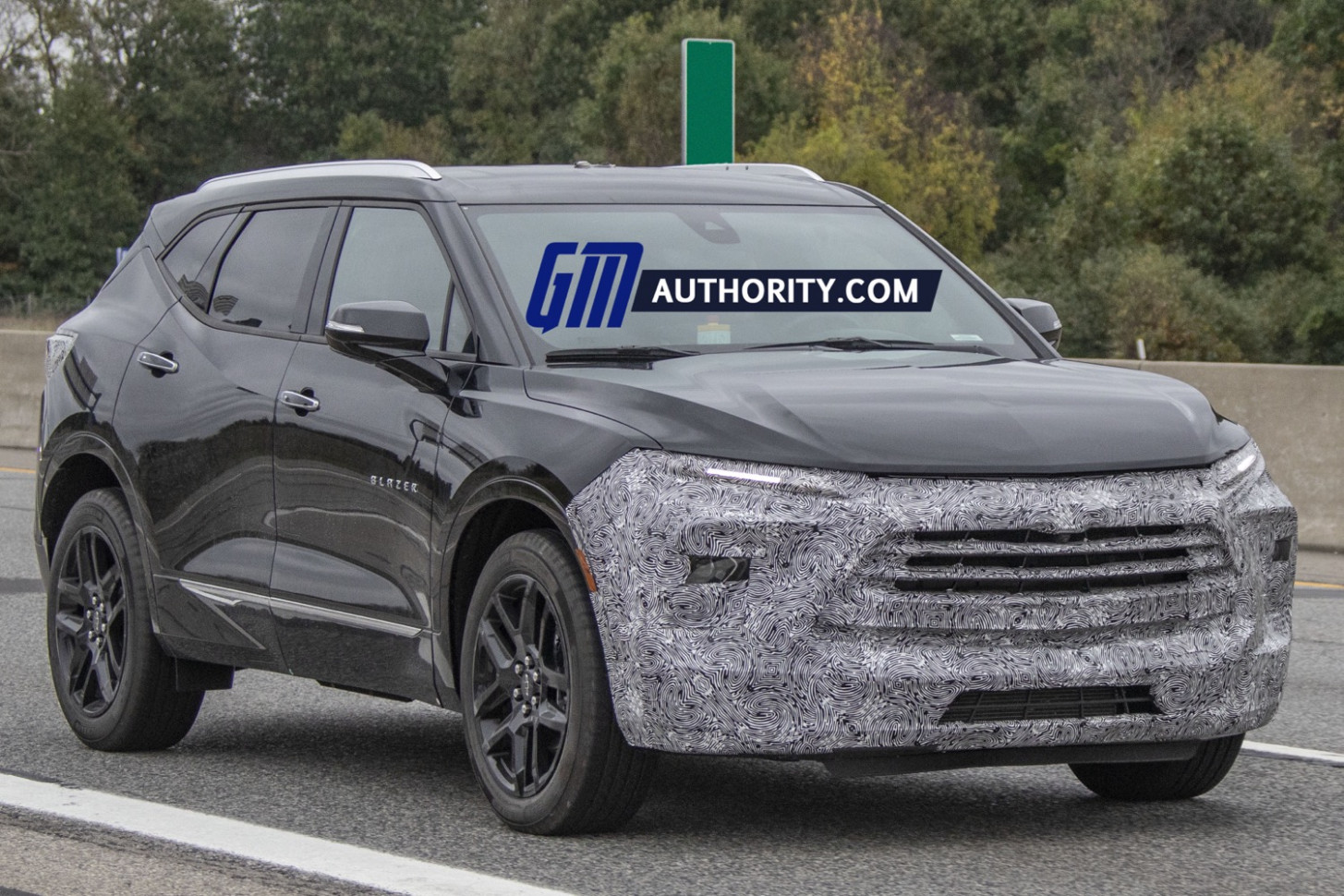 3 Chevy Blazer Refresh Spied With Minor Changes Chevrolet Blazer Xl 2023