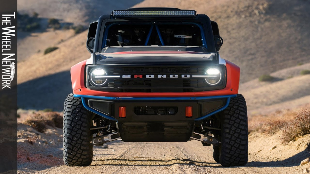 Style Dwayne Johnson Ford Bronco 2023