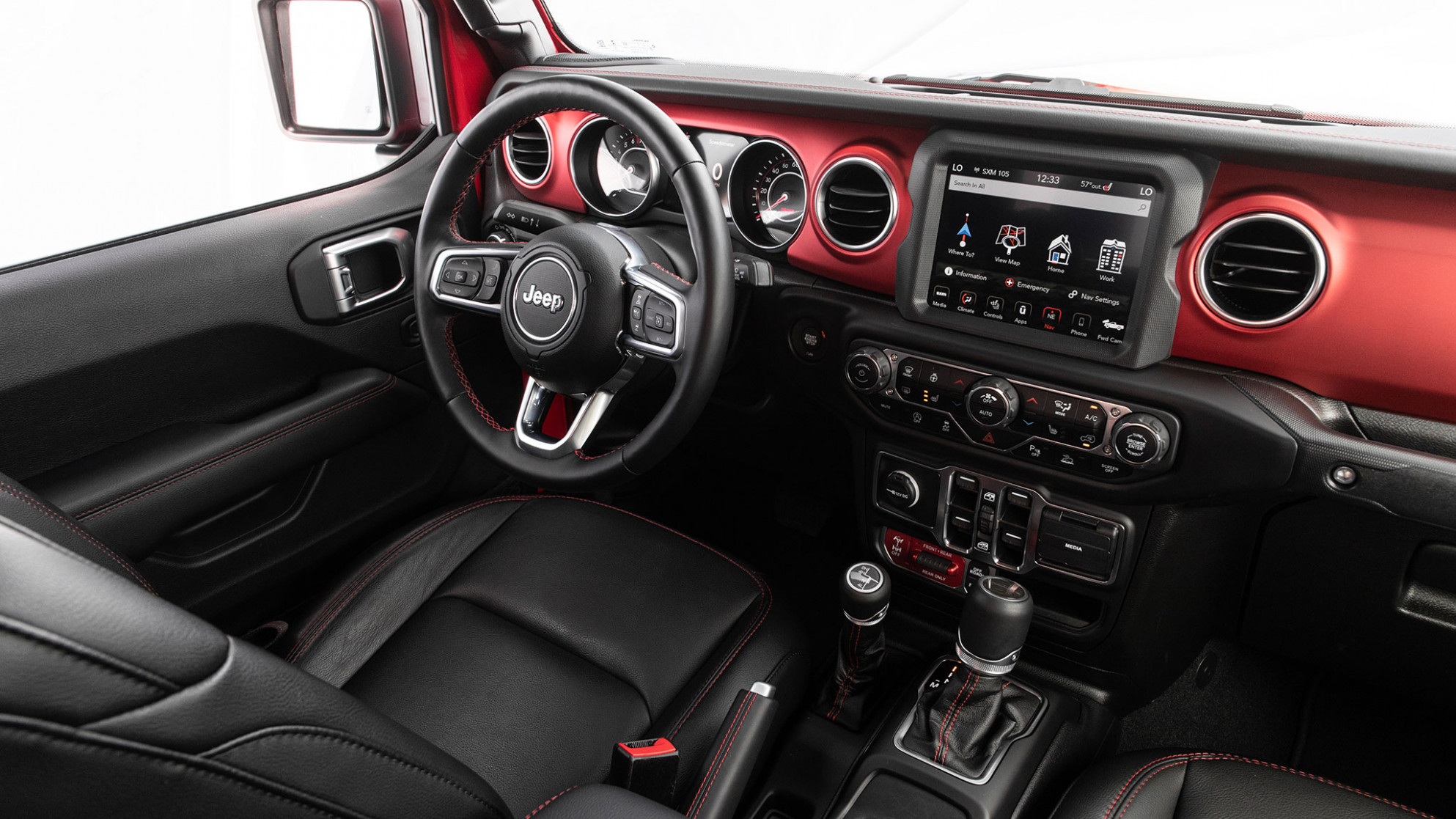 5 Jeep Gladiator Interior Review: What's Jeep's Pickup Like Inside? Jeep Truck 2023 Interior