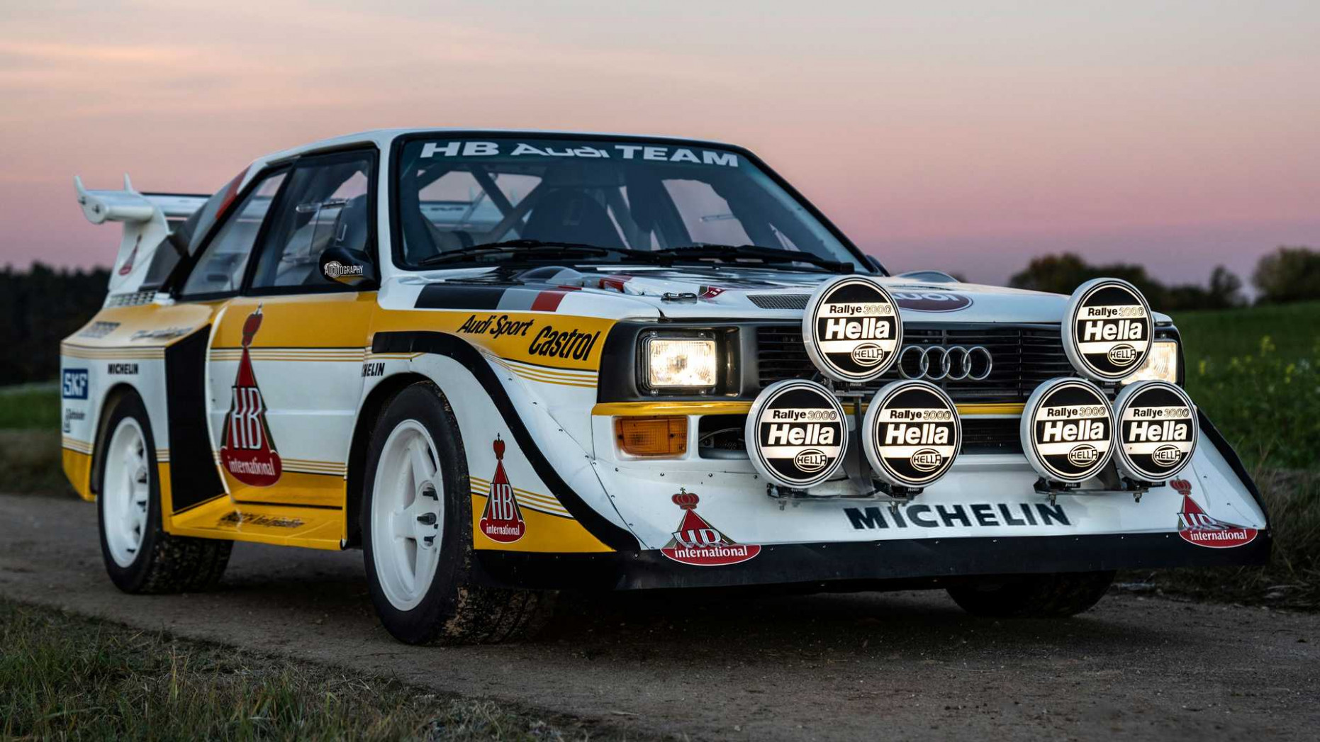 Interior 2023 Audi Sport Quattro