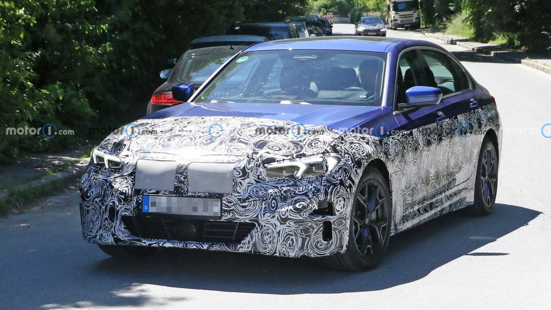 Research New BMW Series 3 2023