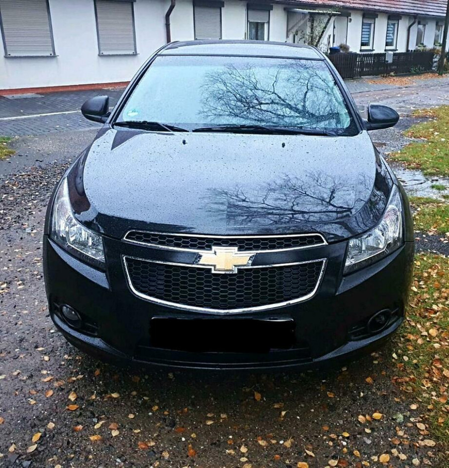 Chevrolet Cruze 4