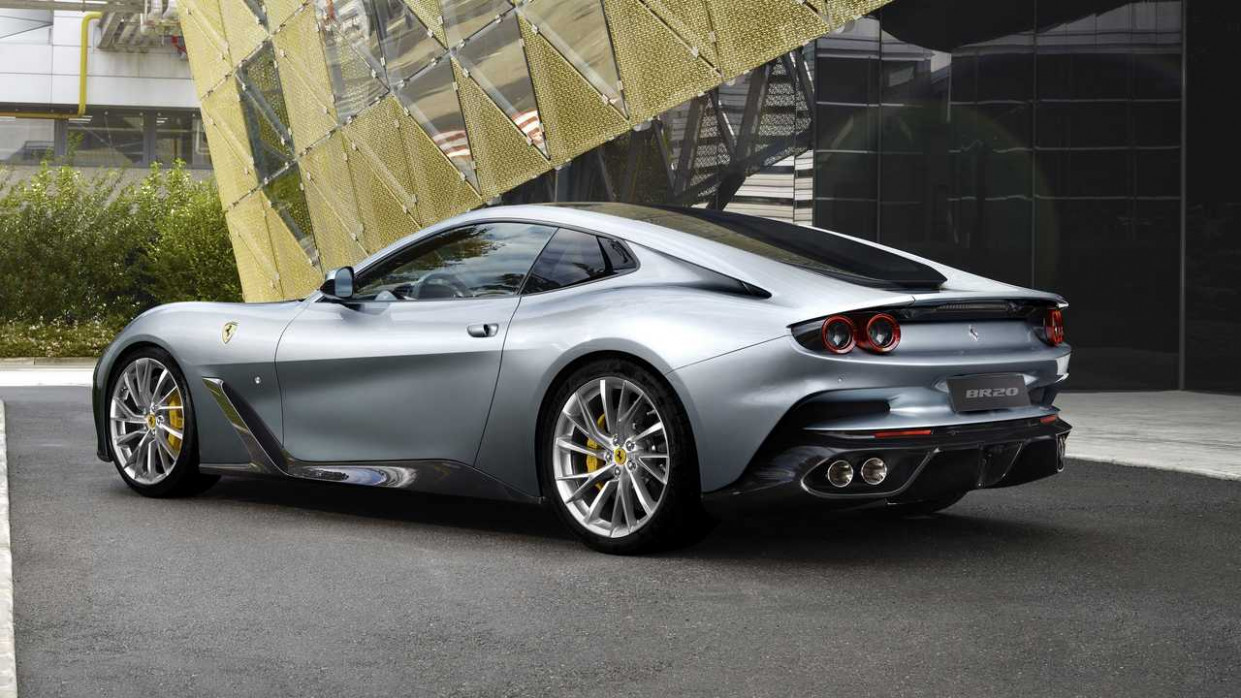 Ferrari Br3: Fastback Einzelstück Auf Gtc3lusso Basis Mit V3 Ferrari 2023 Supercar