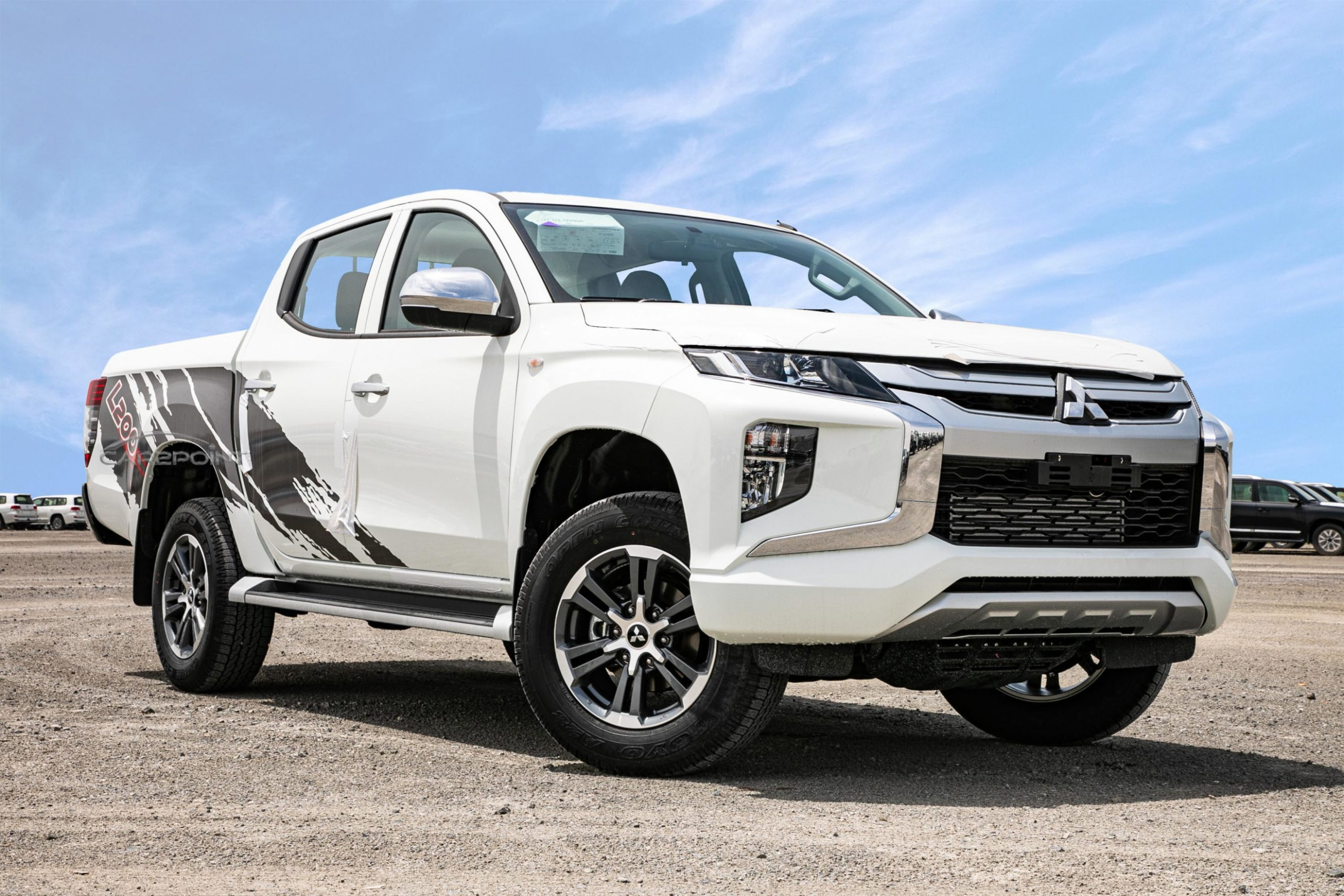 Research New Mitsubishi L200 4X4 2023
