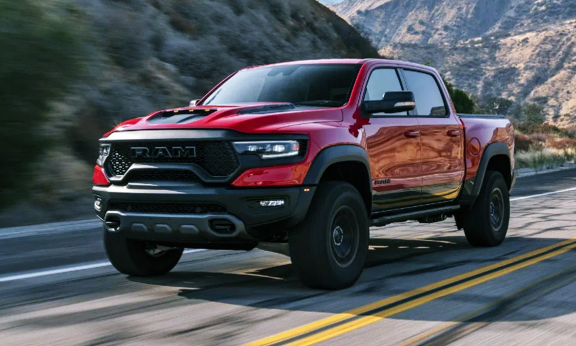 Exterior Dodge Longhorn 2023