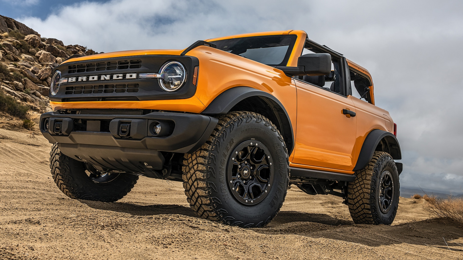 Style bronco sasquatch 4 door Style bronco sasquatch 4 door