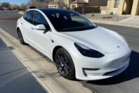 Prices tesla model 3 pearl white