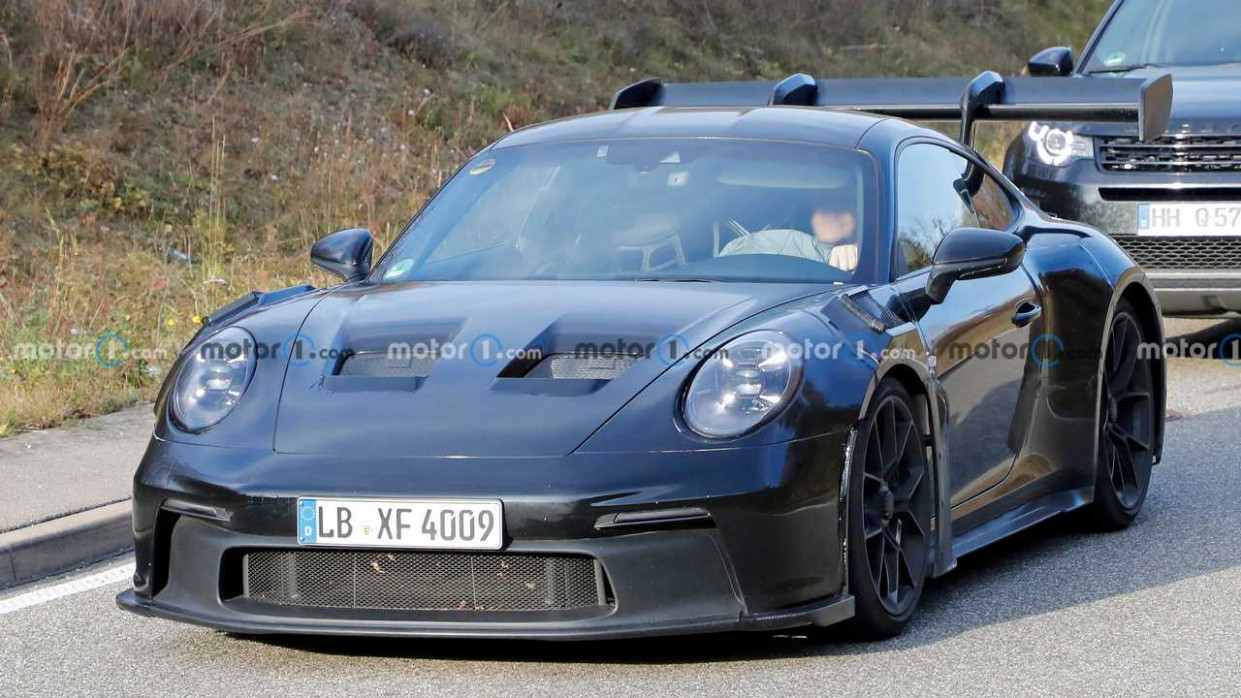 3 Porsche 3 Gt3 Rs Spied Up Close During A Slow Camera Flyby 2023 Porsche 911 Gt3 Rs Price