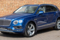 Wallpaper blue bentley bentayga interior
