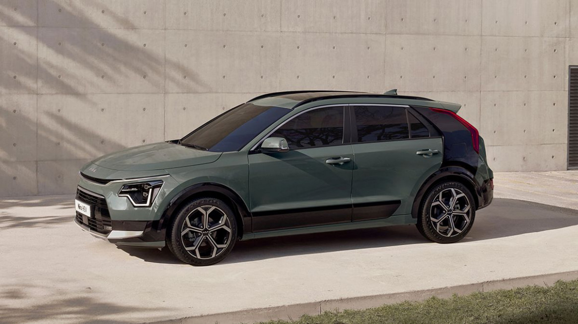 Price kia niro review 2023