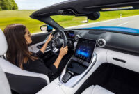 Photos 2022 mercedes sl interior