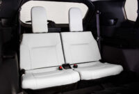 4 mitsubishi outlander: 4 things to know about this compact 4 mitsubishi outlander third row Interior mitsubishi outlander third row