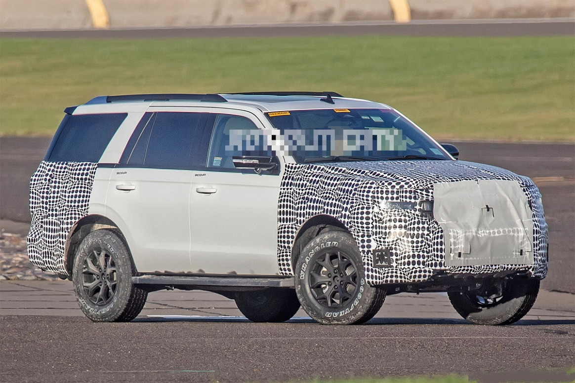 Performance 2023 ford expedition images