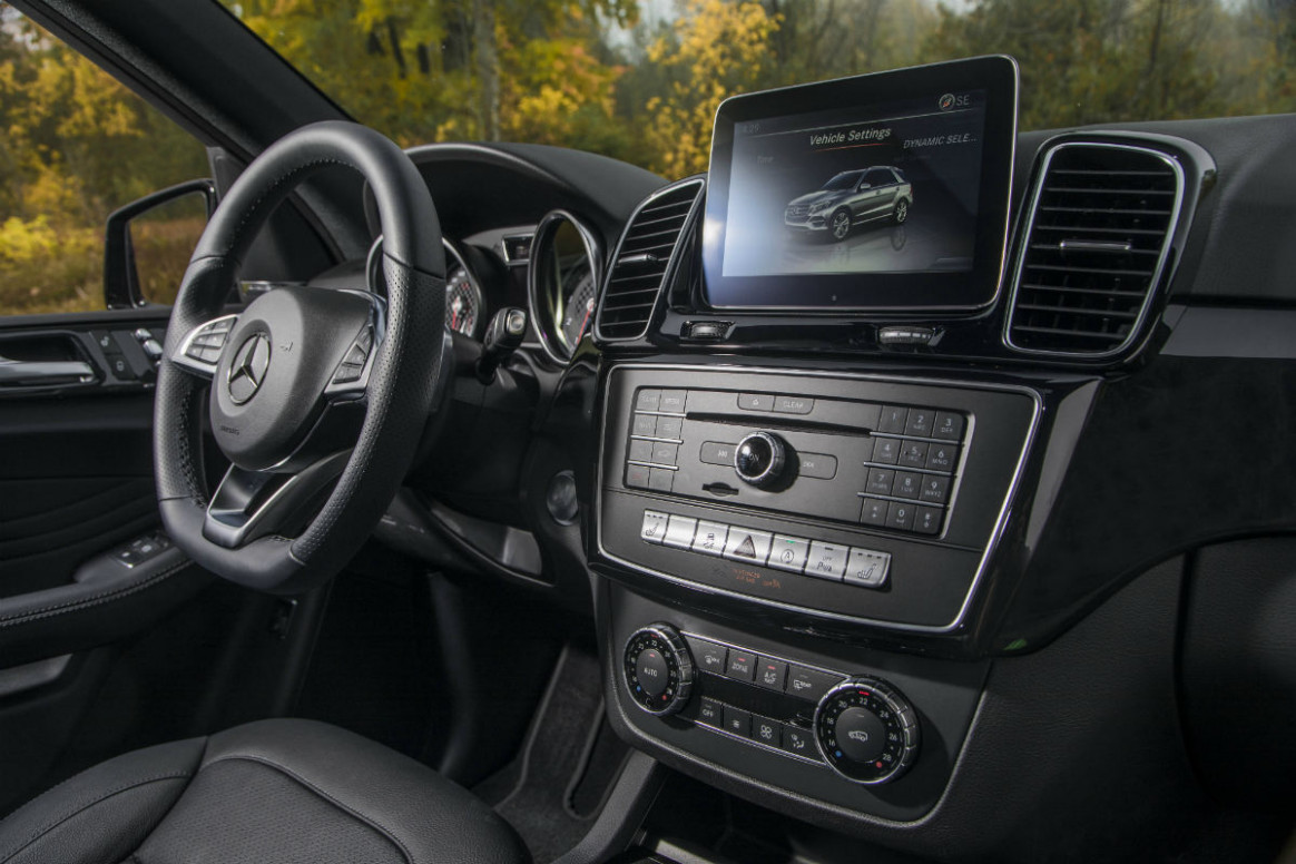 5 Mercedes Amg Gle5 Coupe Suv Front Interior Driver Dash And Gle 43 Amg Interior