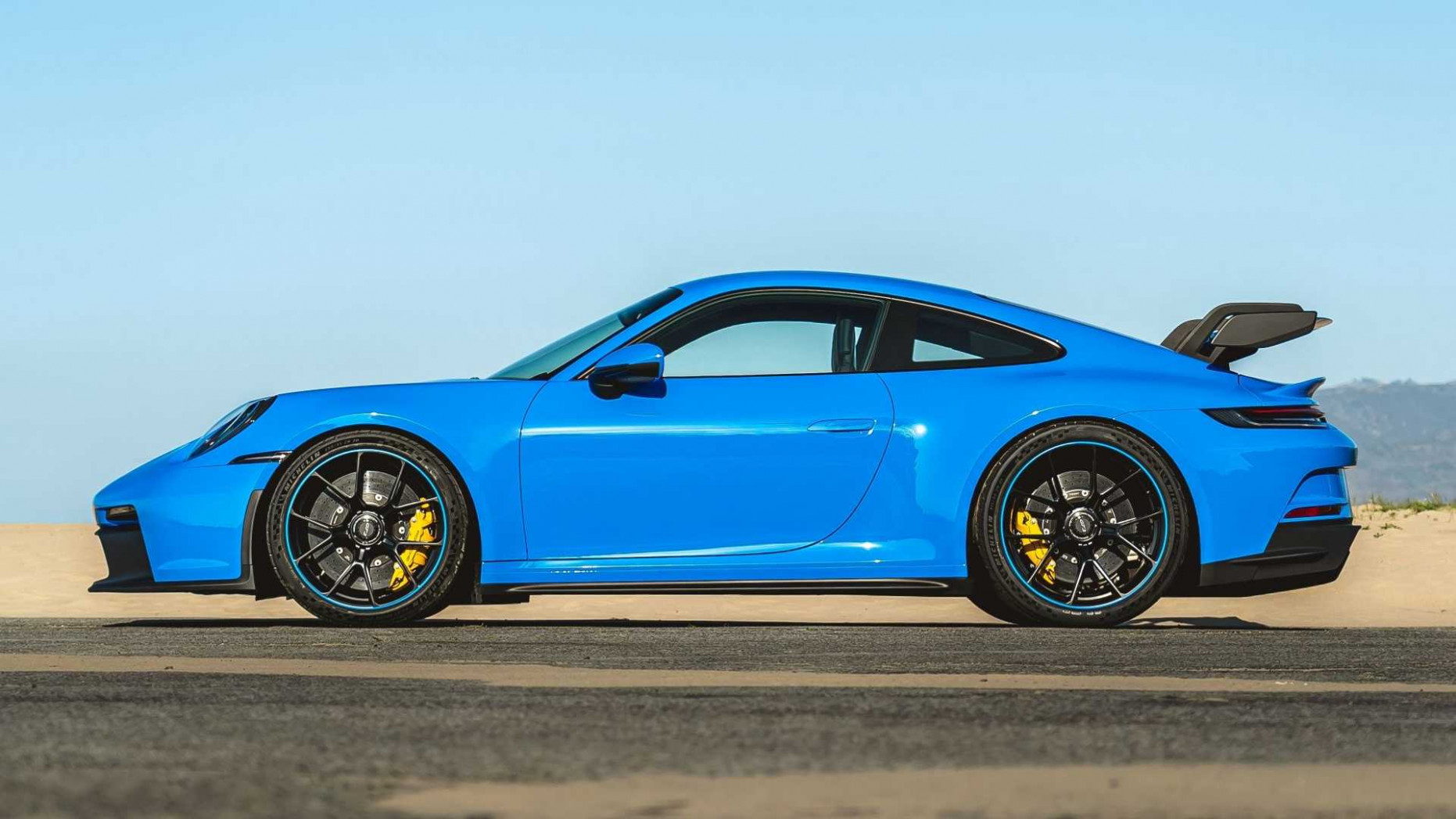 5 Porsche 5 Gt5 Pricing Starts At $5,5 Porsche 992 Gt3 Price