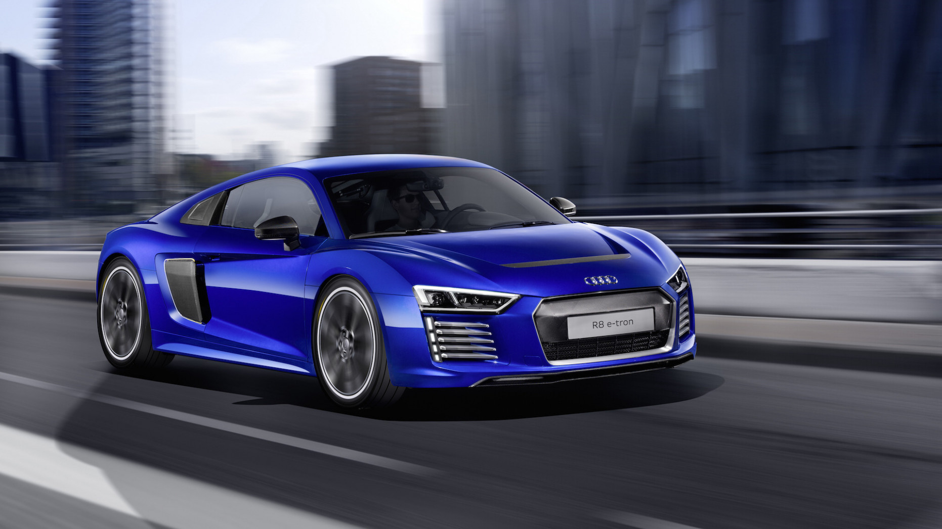 Speed Test audi e tron r8