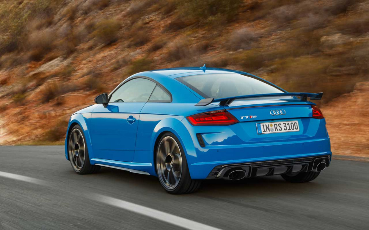 Reviews audi tt rs hp