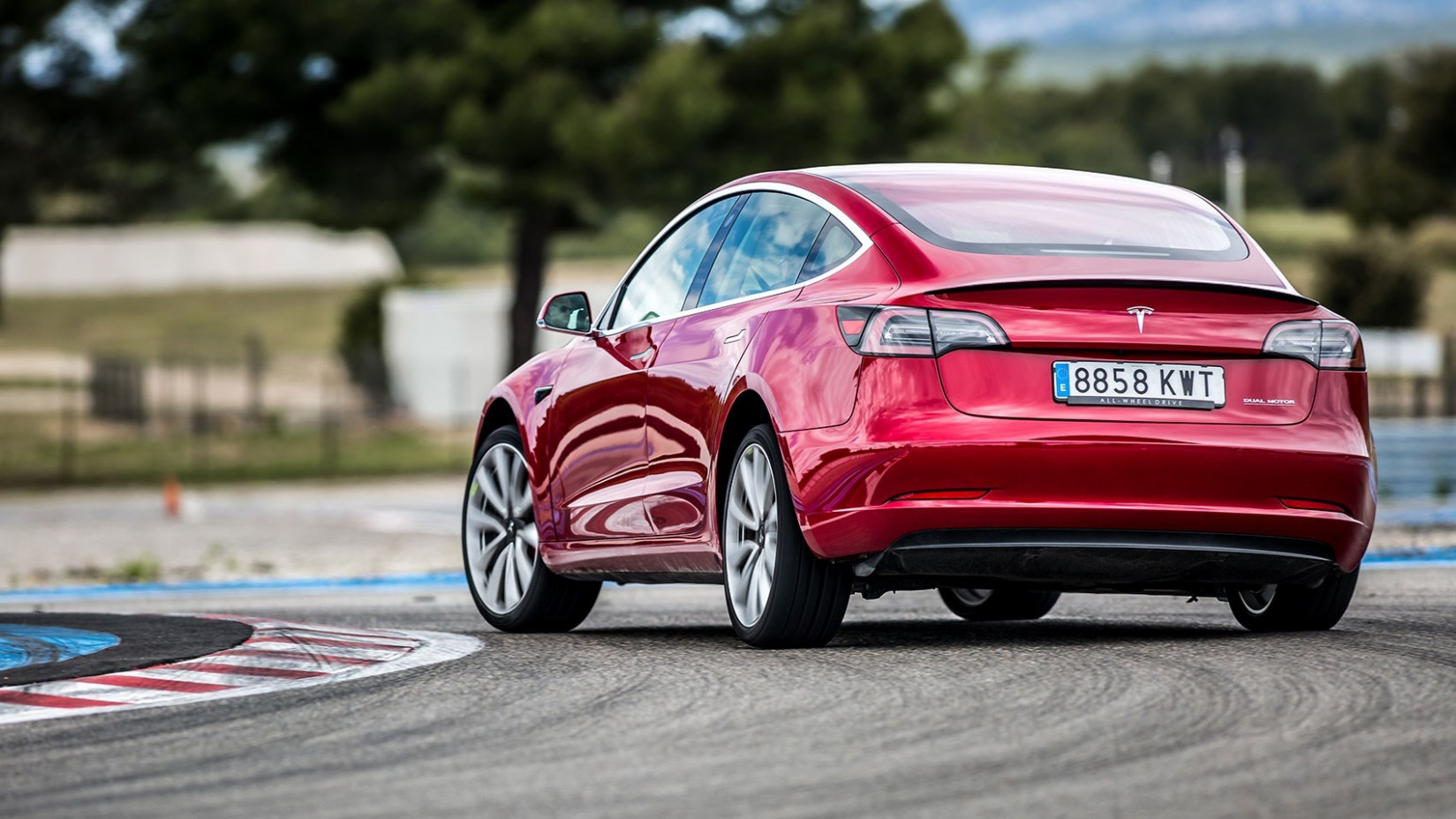 Best Electric Cars And Evs 5 Car Magazine Electric Cars Under 30k