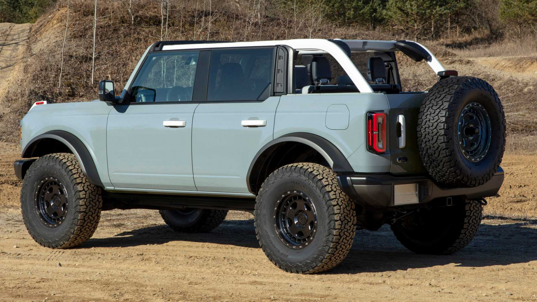 Ford Bronco Sasquatch Package Price Possibly Revealed In Survey Ford Bronco Sasquatch Edition