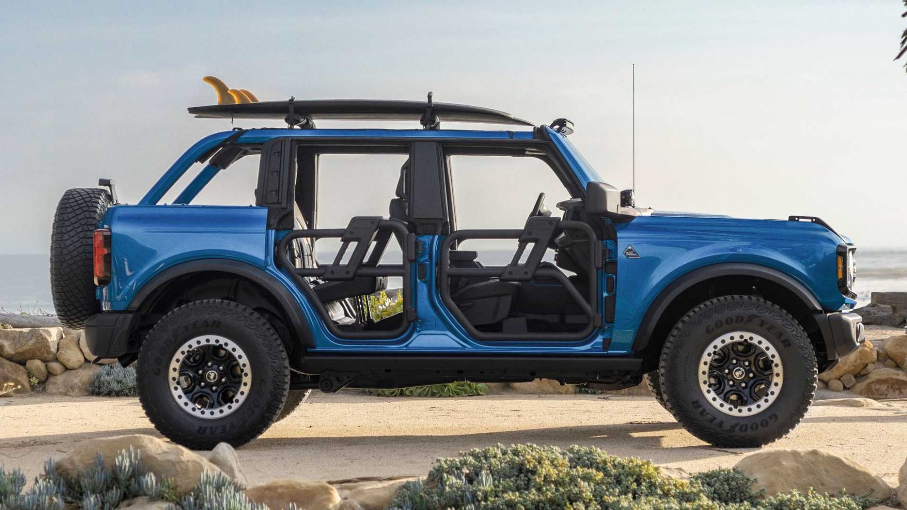 Ford Bronco Tube Doors Will Be Opening By End Of This Year 2023 Bronco Tube Doors